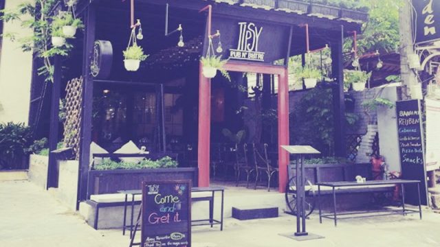 Tipsy Pub n’ Bistro