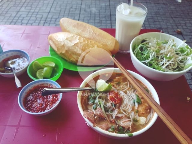 Top 8 Quán Bún Bò Huế ngon do dân địa phương đánh giá