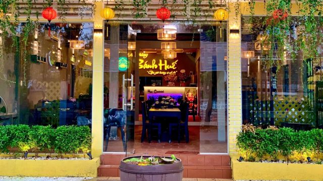 Nhà hàng Bánh Huế