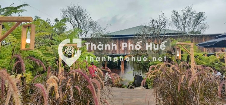 Tiệm Cà Phê Dấu ?